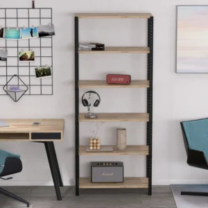 Zbliżenie regału loftowego 80x35x190 cm – stalowa konstrukcja i półki w dekorze Dąb Europejski Rustykalny w aranżacji nowoczesnego biura